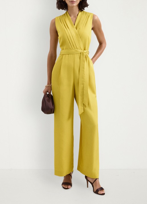 Phase Eight Taylor wide fit jumpsuit met strikceintuur - voorkant 6 geel