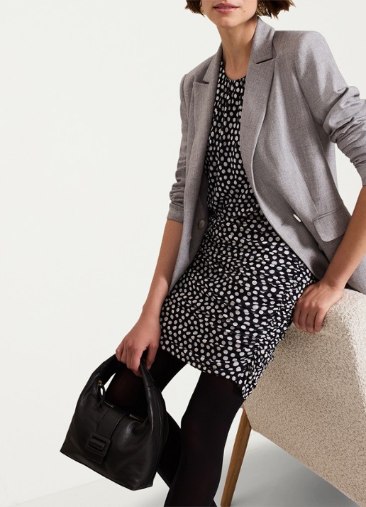 Phase Eight Teodroa mini jurk met stippenprint en ruches - detail 5 zwart