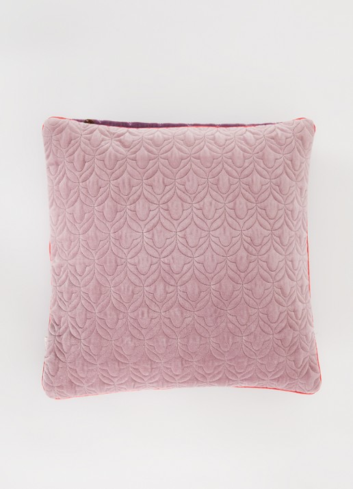 Pip Studio Quilty dreams sierkussen 45 x 45 cm - detail lila
