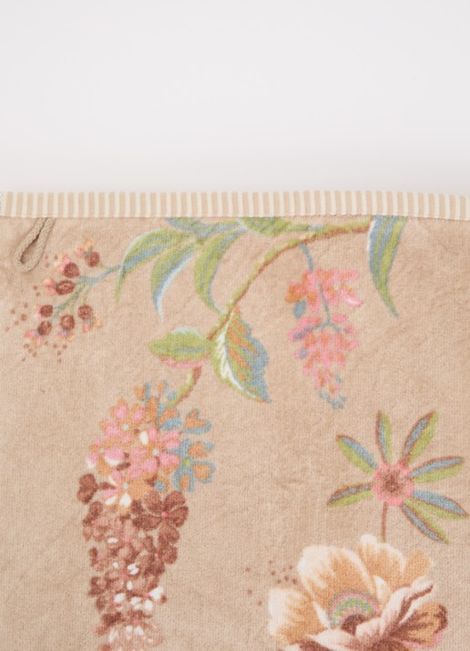 Pip Studio Secret garden badhanddoek van katoen - 400 gr/m2 - 47 x 140 cm - detail zand