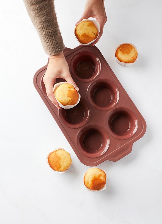 Point-Virgule Siliconen bakvorm voor muffins 6-vaks - achterkant 7 bruin