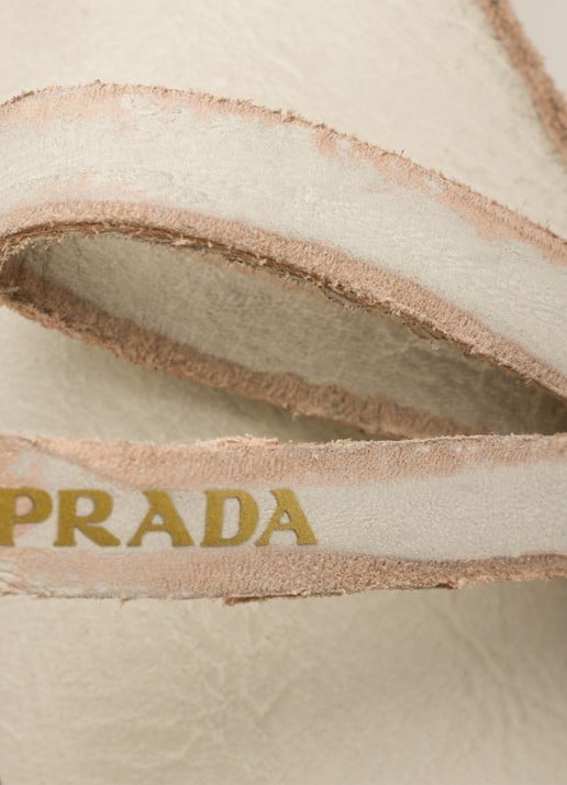 Prada Ballerina van kalfsleer - detail 5 gebroken wit