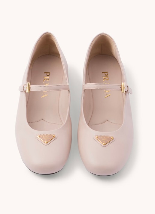Prada Ballerina van leer met logo - detail oudroze