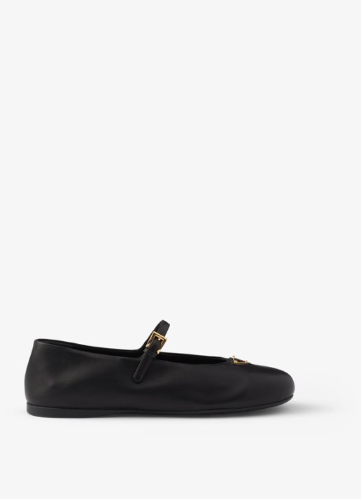 Prada Ballerina van leer - voorkant zwart