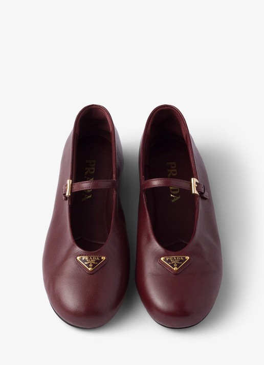 Prada Ballerina van leer - detail 4 bordeauxrood