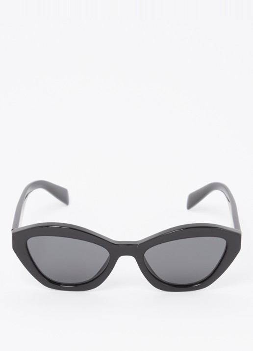 Prada Cat Eye zonnebril PRA02S - detail zwart