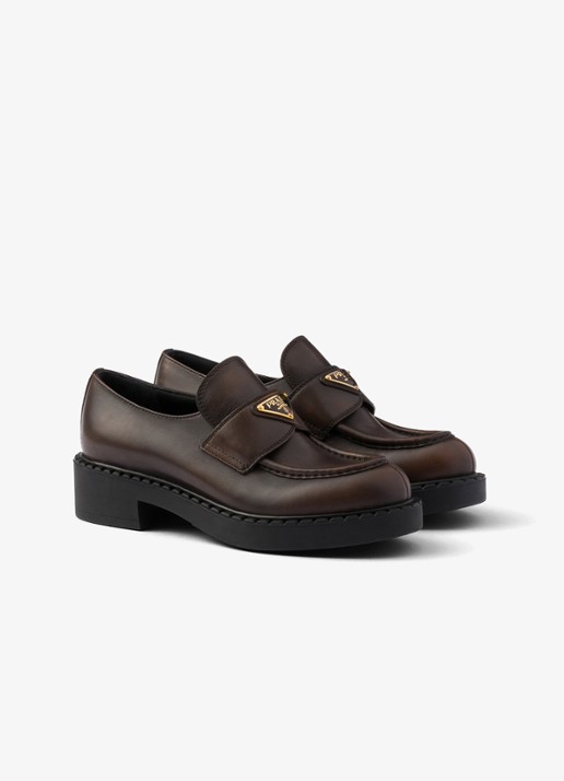 Prada Chocolate loafer van leer - voorkant donkerbruin