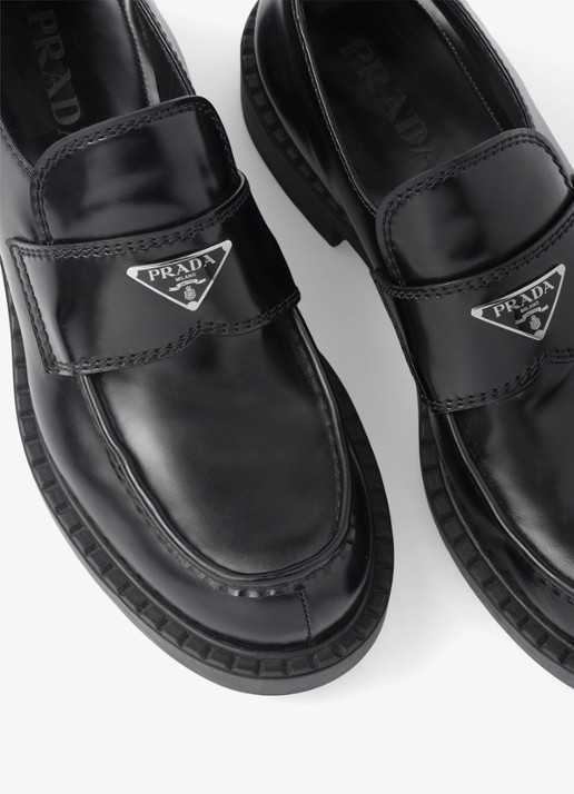 Prada Chocolate loafer van leer - detail 4 zwart