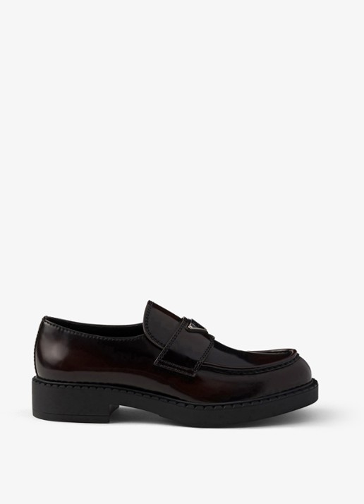 Prada Chocolate loafer van leer