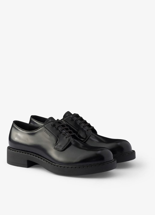Prada Chocolate veterschoen van kalfsleer - voorkant 5 zwart