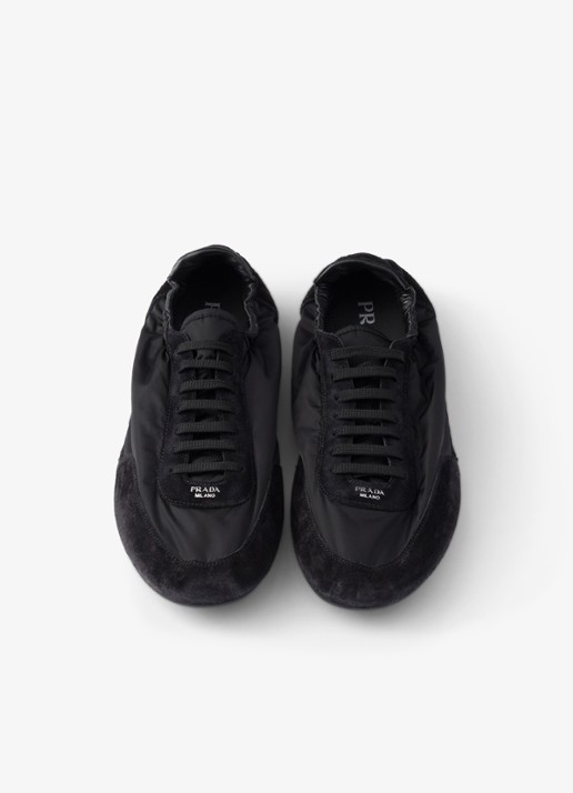 Prada Collapse Re-Nylon sneaker met suède details - detail 4 zwart