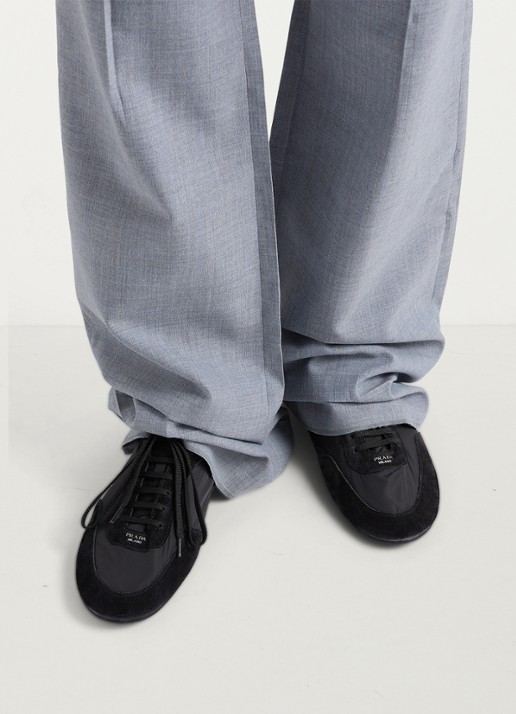 Prada Collapse Re-Nylon sneaker met suède details - detail 6 zwart