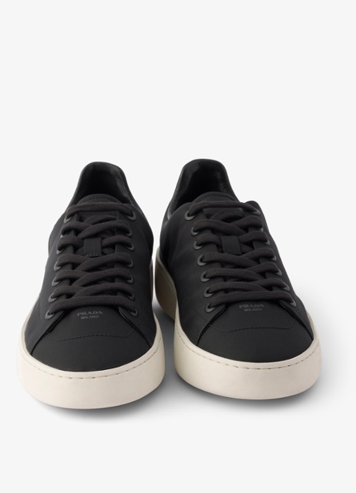 Prada Court Re-Nylon sneaker met logo - detail 4 zwart