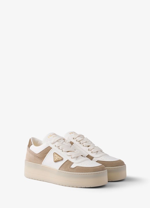 Prada Downtown Bold sneaker van lamsleer met sùede details - voorkant 2 beige