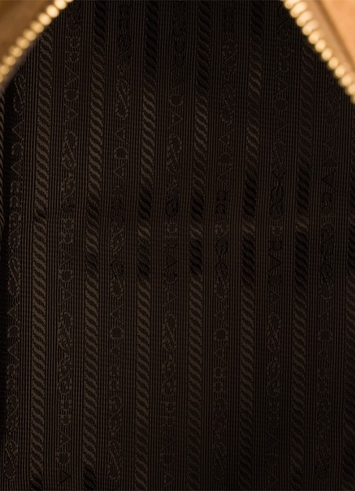 Prada Explore Large schoudertas van lamssuède - detail 9 bruin