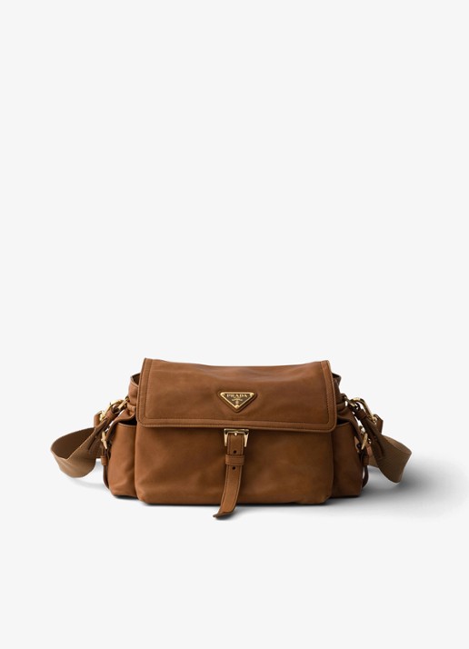 Prada Explore Medium schoudertas van lamsleer - voorkant camel