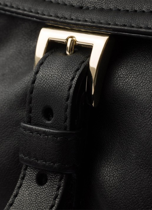 Prada Explore Mini schoudertas van lamsleer - detail 4 zwart