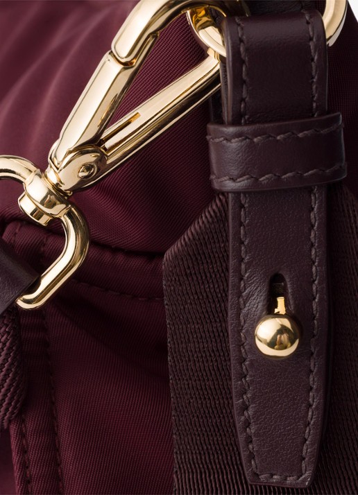 Prada Explore Re-Nylon Large schoudertas met leren details - detail 4 bordeauxrood