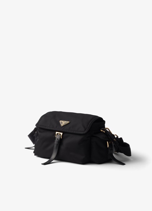 Prada Explore Re-Nylon Medium schoudertas met leren details - voorkant 3 zwart