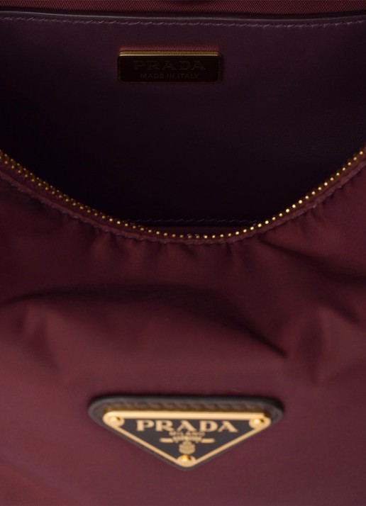 Prada Explore Re-Nylon Small schoudertas met leren details - detail 3 donkerrood