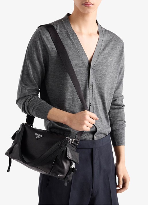 Prada Explore schoudertas van leer - voorkant 2 zwart