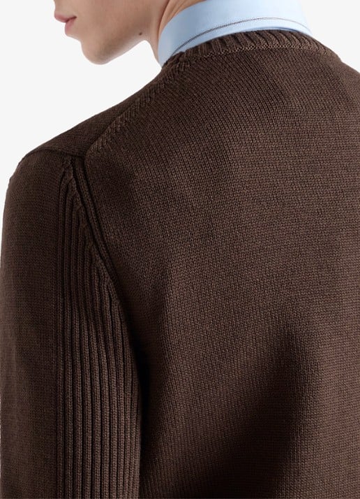 Prada Fijngebreide pullover van scheerwol met borstzak - detail 3 donkerbruin