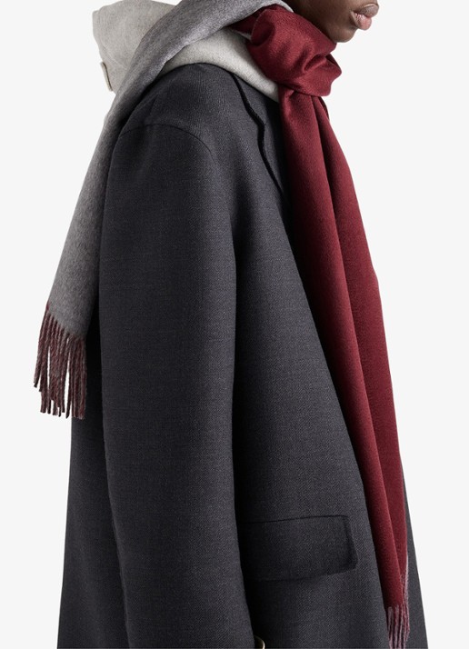 Prada Fijngebreide sjaal van kasjmier 180 x 28 cm - detail burgundy