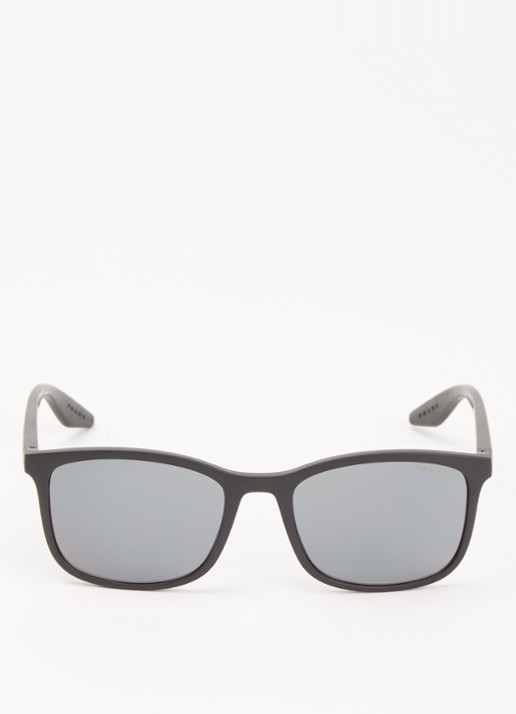 Prada Linea Rossa Wayfarer zonnebril PSA08S - detail zwart