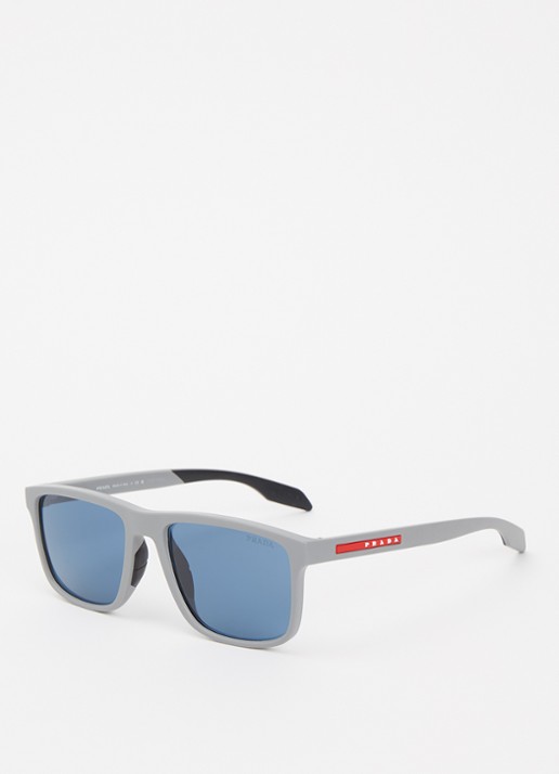 Prada Linea Rossa Wayfarer zonnebril PSC01S