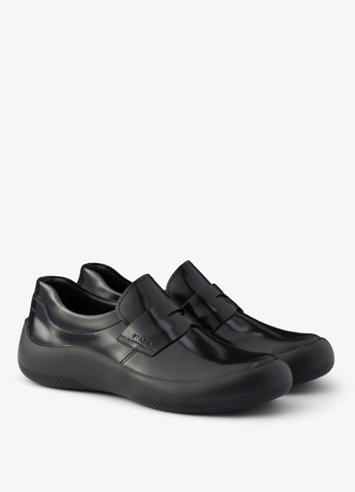 Prada Loafer van kalfsleer met glanzende finish - detail zwart