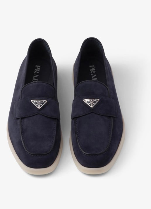 Prada Loafer van kalfssuède - detail 5 donkerblauw