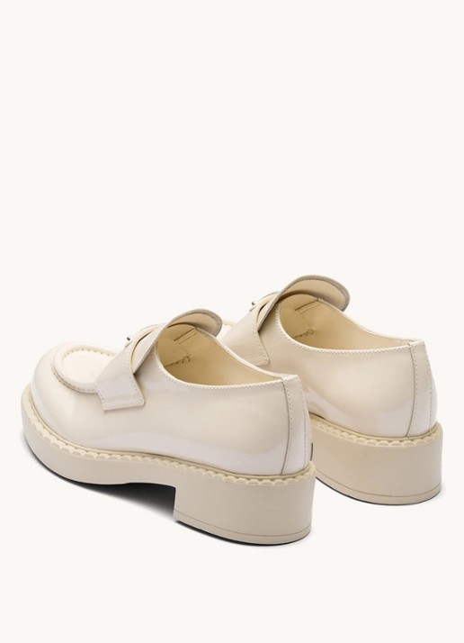 Prada Loafer van leer - detail 5 creme