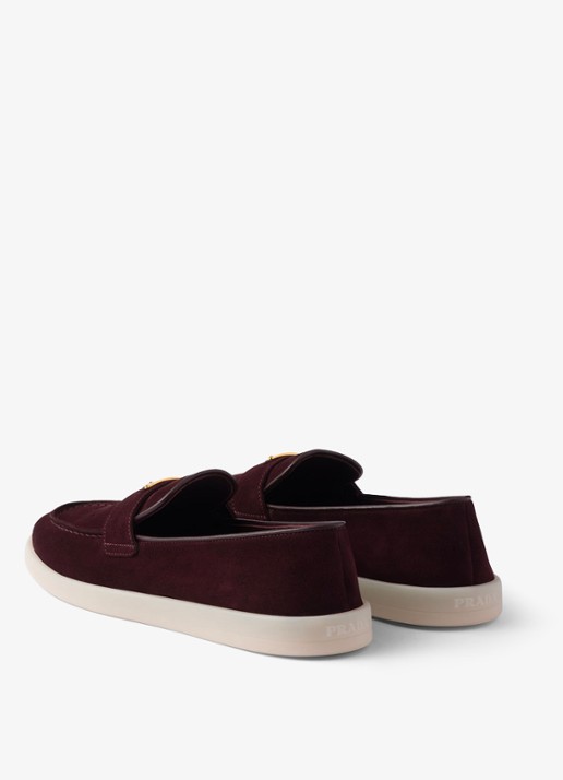 Prada Loafer van suède met logo - achterkant 3 bordeauxrood