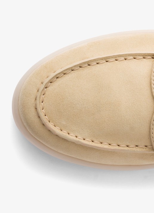Prada Loafer van suède met logo - detail 4 beige