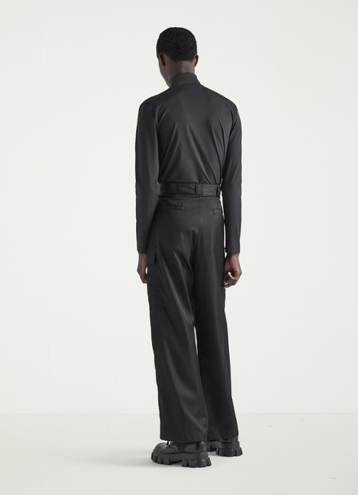Prada Longsleeve met col en logo - detail 2 zwart
