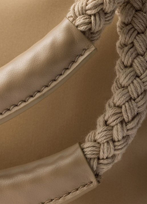 Prada Mariner Re-Nylon Small schoudertas met logo - detail 2 beige