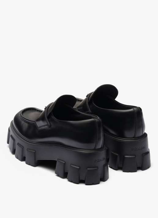 Prada Monolith loafer van leer met plateauzool - achterkant zwart