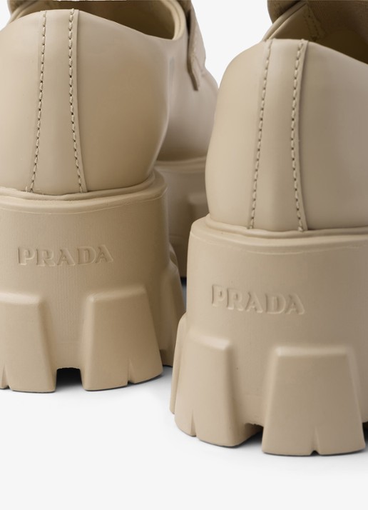 Prada Monolith loafer van leer met plateauzool - detail 2 beige