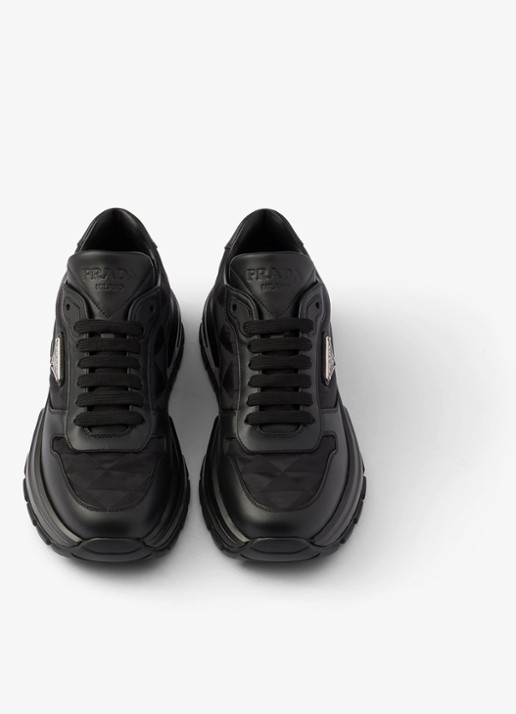 Prada Prax 01 Re-Nylon sneaker met leren details - detail 2 zwart