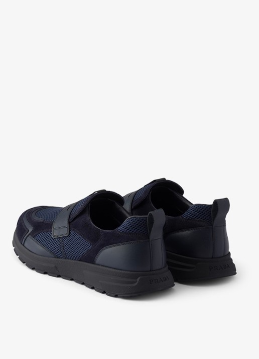 Prada Prax loafer van mesh met leren details - achterkant 6 donkerblauw