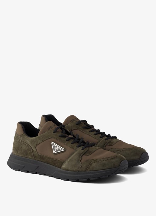 Prada Prax Re-Nylon sneaker met kalfssuède details - voorkant 3 donkergroen