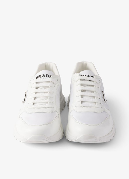 Prada Prax Re-Nylon sneaker met leren details - detail 3 wit