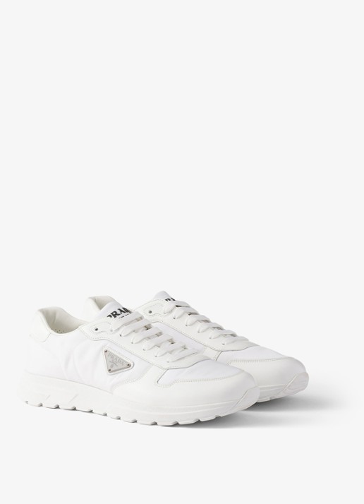 Prada Prax Re-Nylon sneaker met leren details - voorkant 2 wit