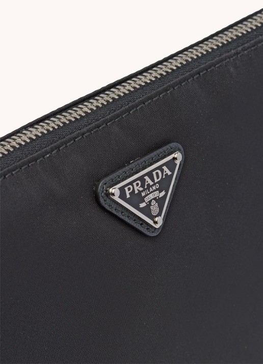 Prada Re-Nylon clutch met leren details - detail 5 zwart