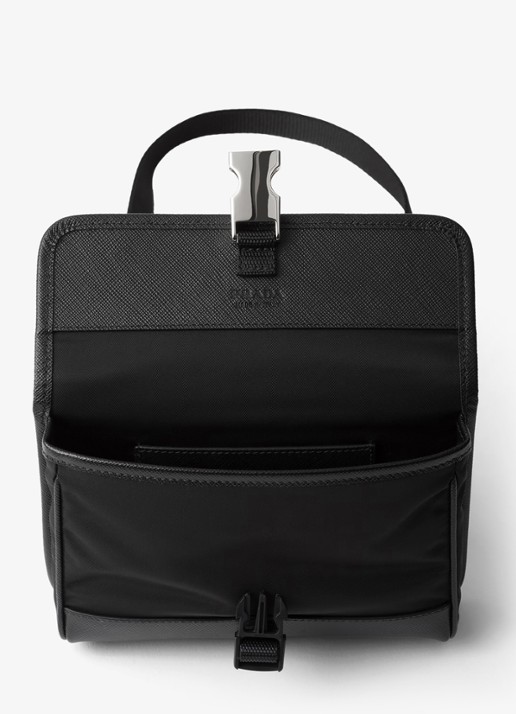 Prada Re-Nylon crossbodytas met leren details - detail 3 zwart