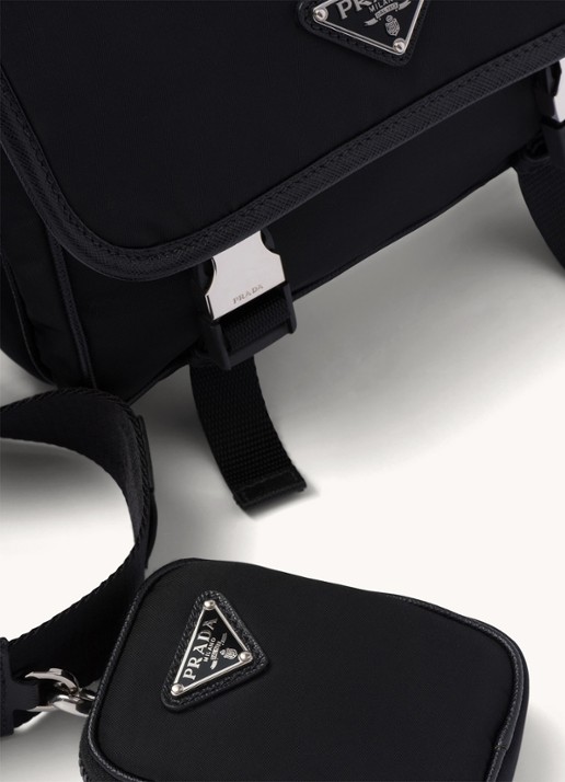 Prada Re-Nylon crossbodytas met leren details - detail 6 zwart