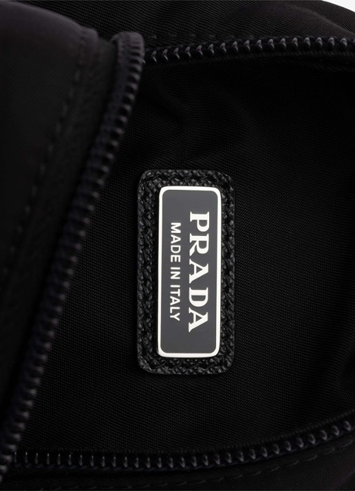 Prada Re-Nylon crossbodytas met leren details - detail 4 zwart