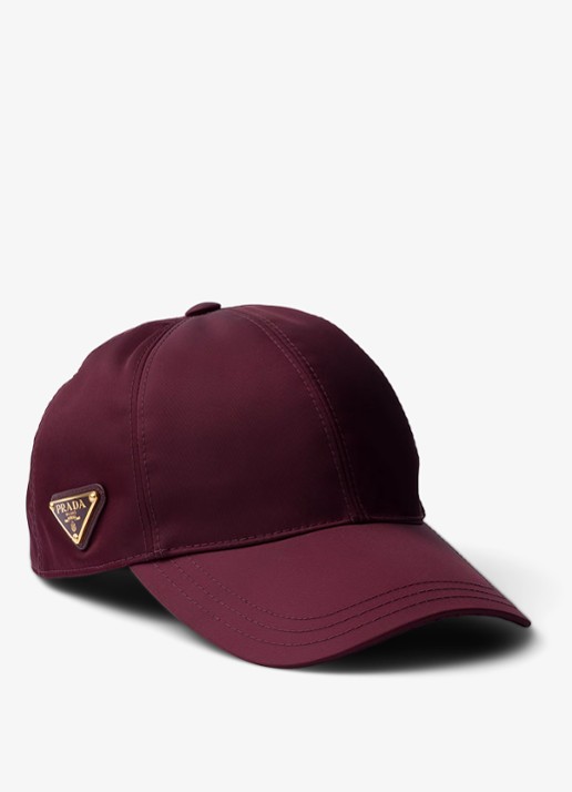 Prada Re-Nylon pet met logo - voorkant bordeauxrood