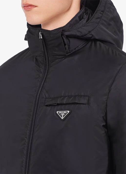 Prada Re-Nylon puffer jack met afneembare capuchon - detail 5 zwart