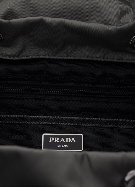 Prada Re-Nylon rugzak met leren details - detail 3 donkergrijs
